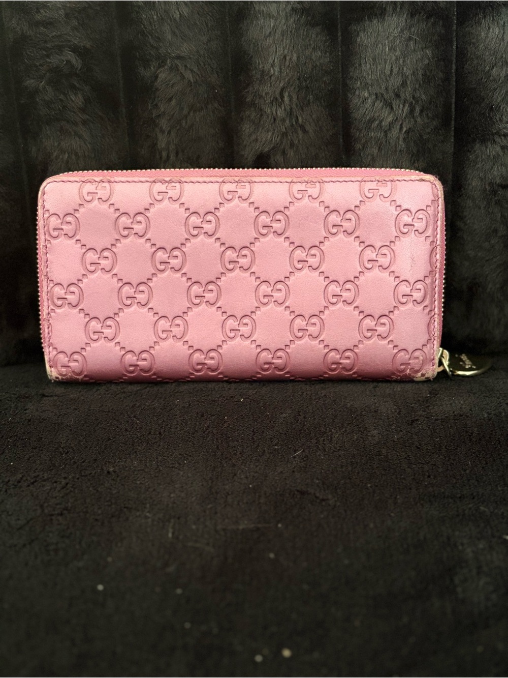 Gucci Pink Guccissima Zip-Around Wallet with Heart Charm - Picture 2 of 12